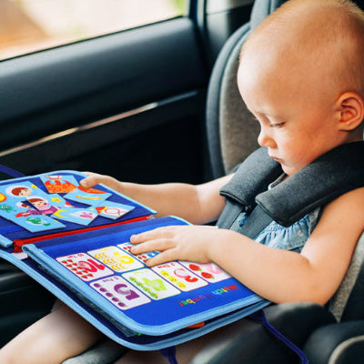 enfant dans la voiture