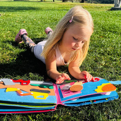 livre éducatif Montessori voyage