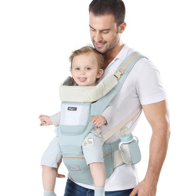 porte bebe vert papa avec enfant heureux